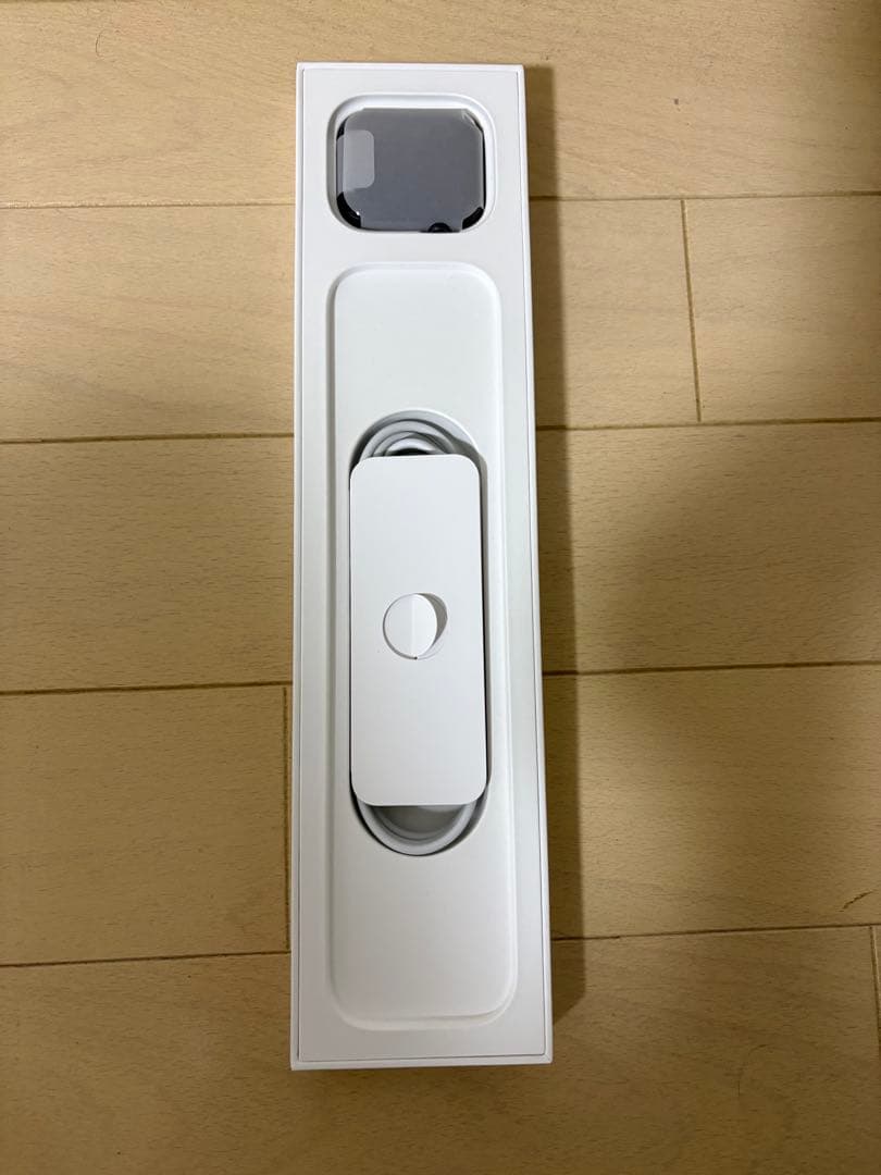 Apple Watch SE GPSモデル 44㎜ 黒 バンド 充電ケーブル付 WWW_OPDRERGINERDOGAN_COM