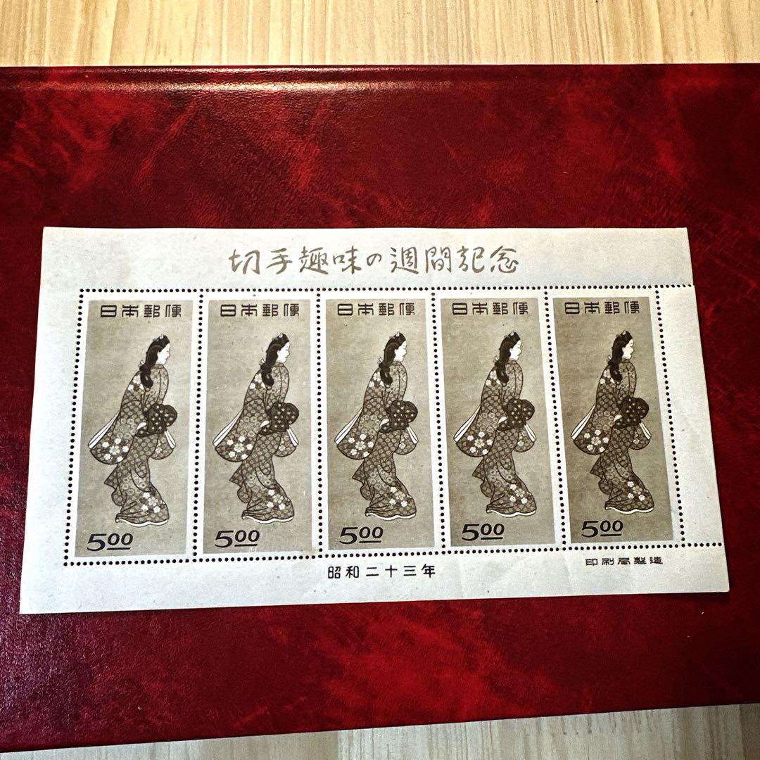 見返り美人