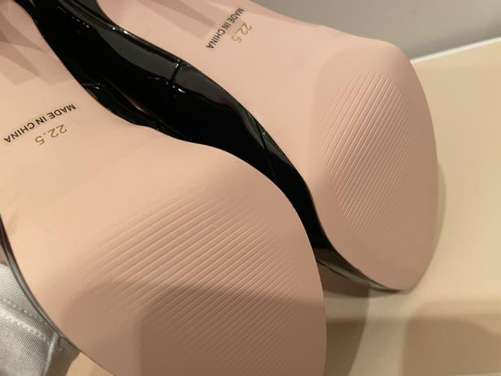 好評格安 リゾイ 黒 ブラック O6LaH-m50604077647 パンプス 豊富な国産