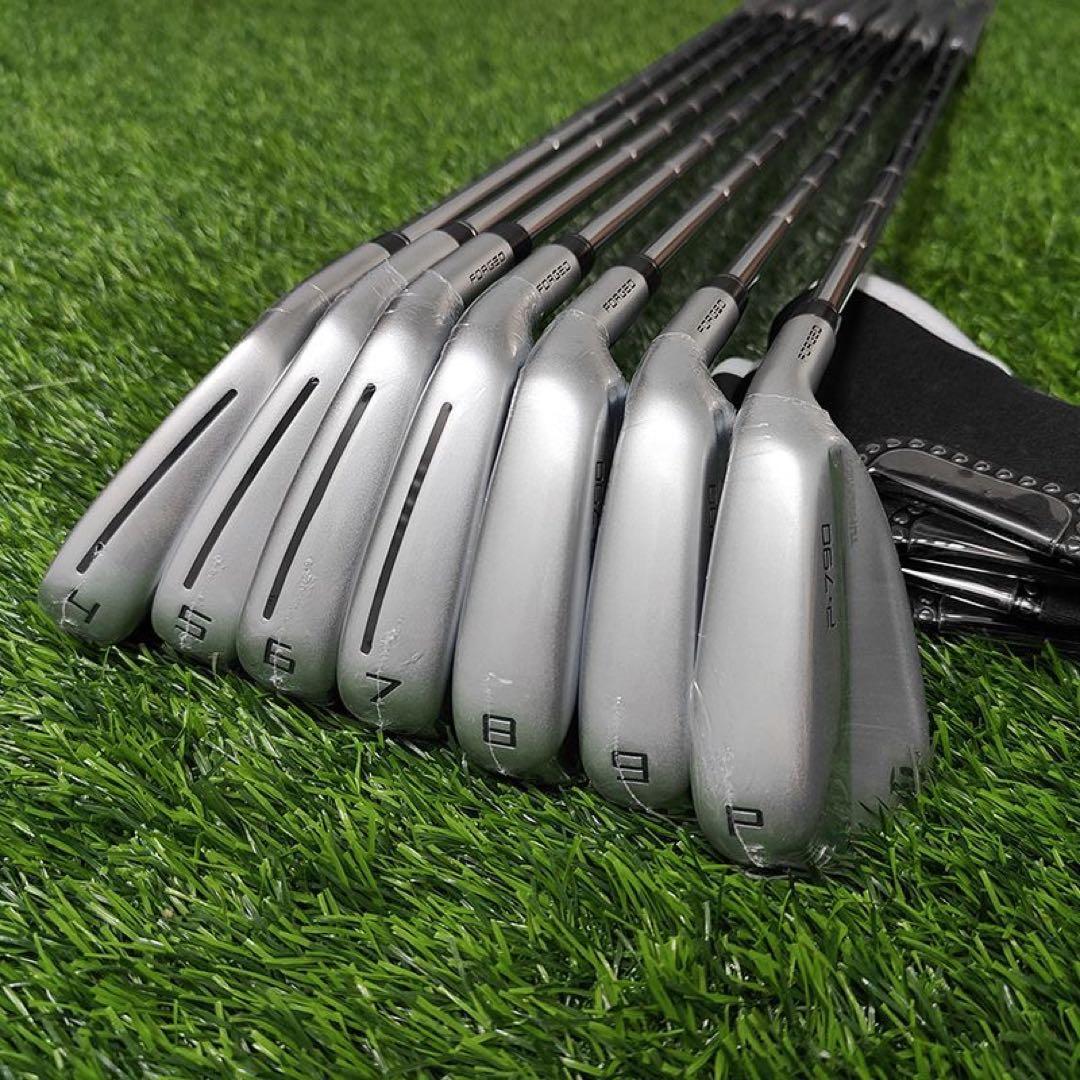 2021TaylorMade