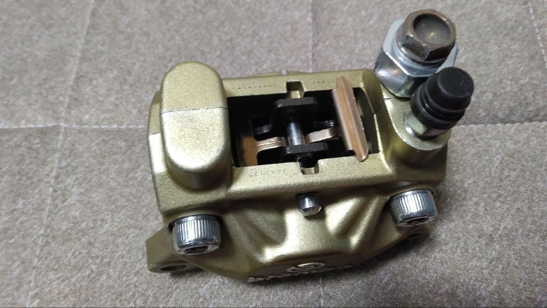 正規品 brembo ブレンボ ブレーキキャリパー ゴールド カニ 2ポット