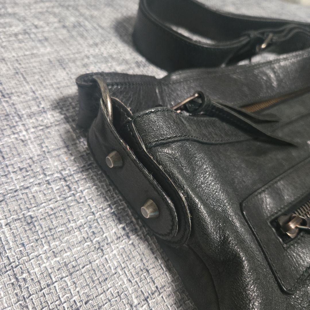 BALENCIAGA バレンシアガ クラシックディ ショルダーバッグ 斜めがけ BALENCIAGA バレンシアガ クラシックディ ショルダーバッグ 斜めがけ