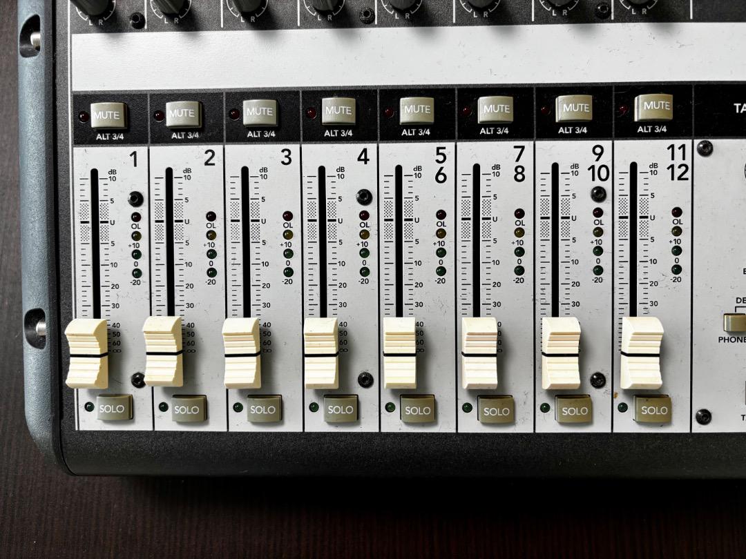 MACKIE ONYX 1220 アナログミキサー FireWireカード搭載