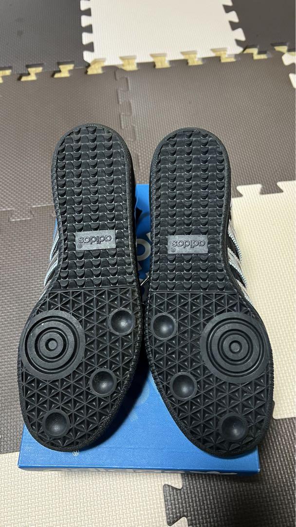 adidas IH3364 シューズ 245サイズ シルバー/ブラック