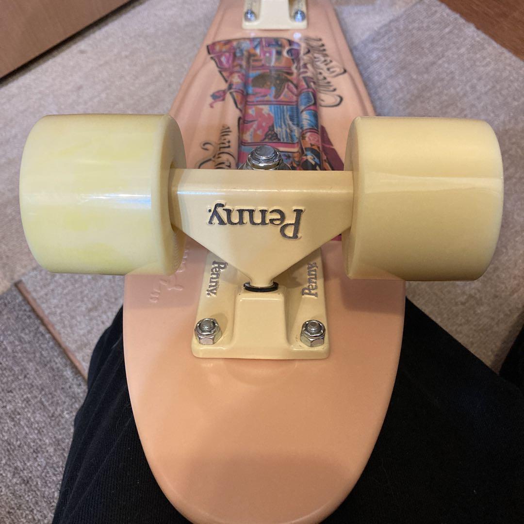 新品　penny スケートボード グラフィック　ベージュ