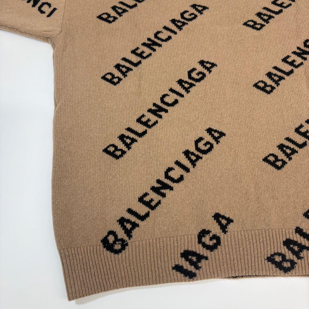 2025 お歳暮【公式】 - 人気ブランド JOE様専用【未使用品】BALENCIAGA ロゴニット ベージュ T1567 トップス