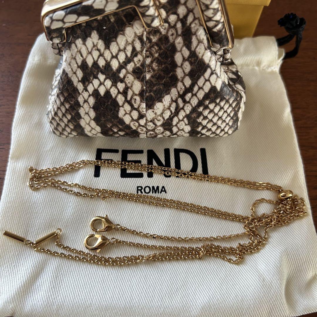 【新品】FENDI ナノファースト　チャーム