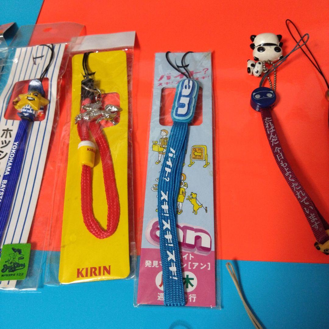 新品、中古　キャラクター付きストラップおまとめ