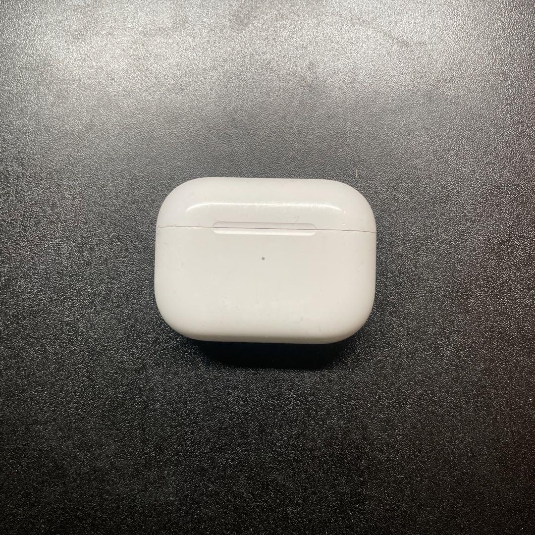 Air Pods 本体 + 充電ケース