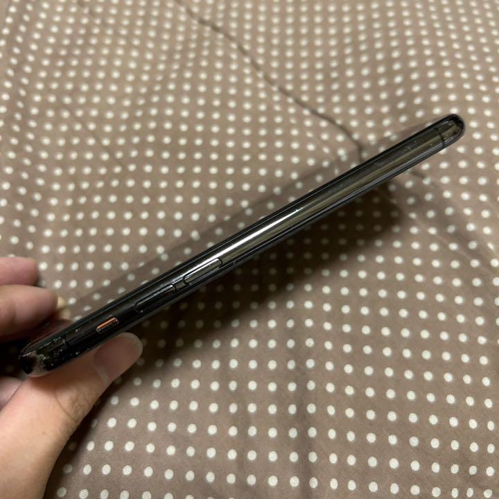 スペースグレイ 256GB