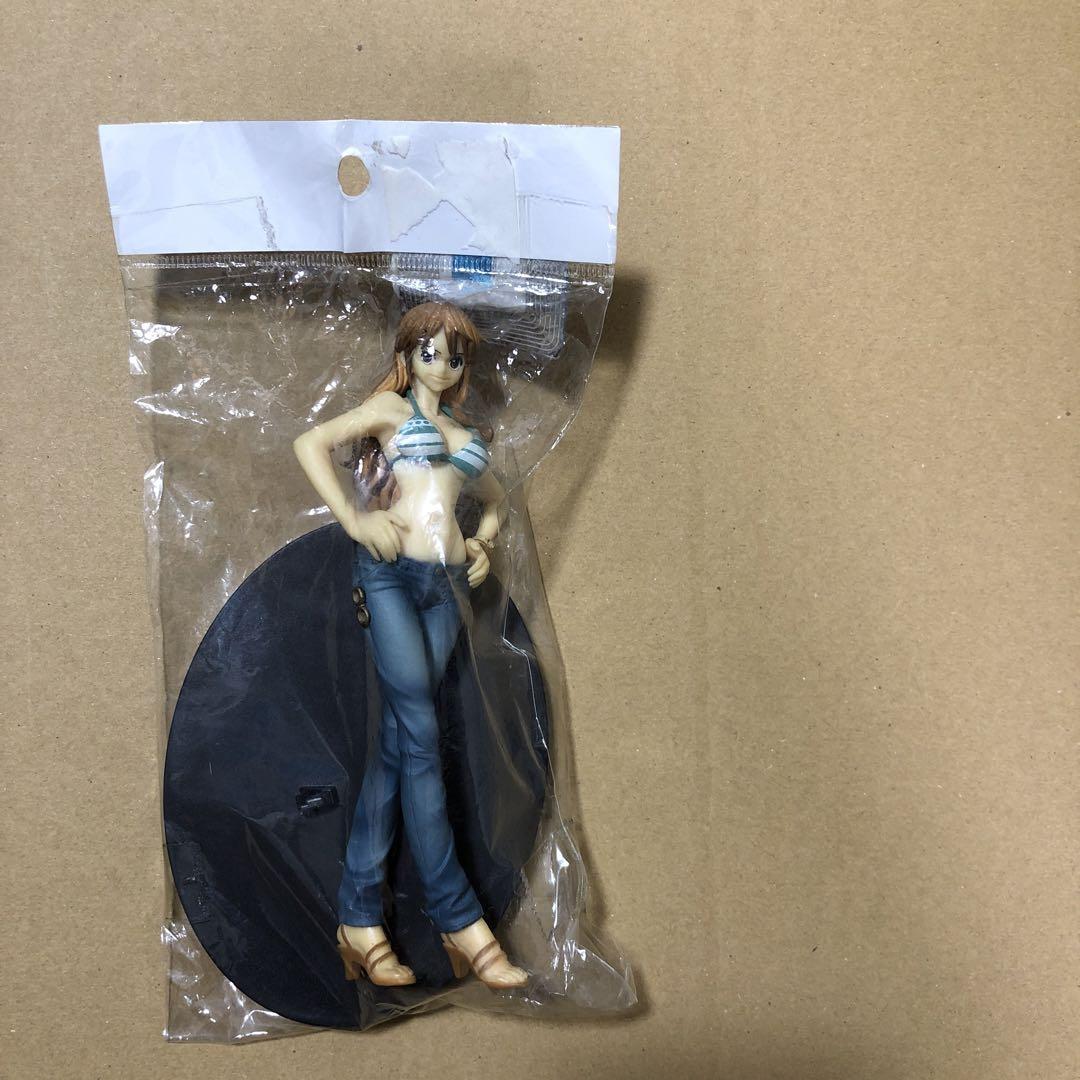 ワンピース　ナミ フィギュア ３体セット ONE PIECE ナミ フィギュア3体セット♪ - メルカリ