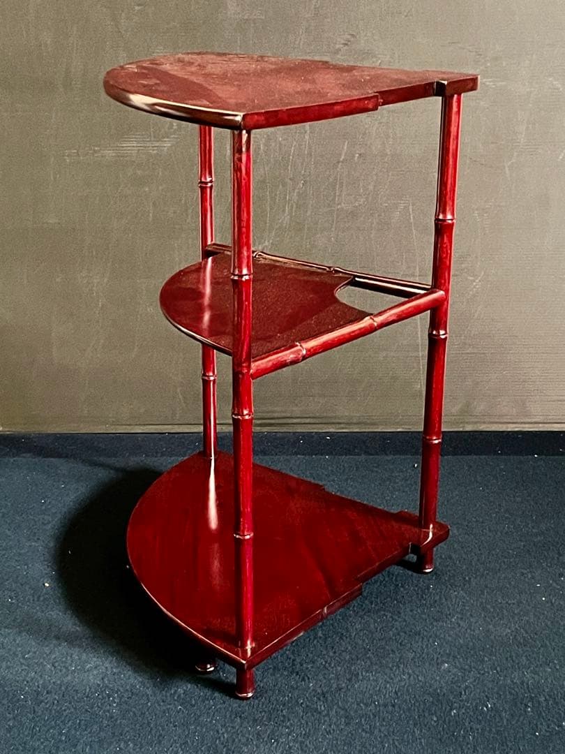 【美品】「祖」 唐木 扇面 竹節 三重棚 煎茶飾り棚 茶棚 紙箱 (27あ①) 【美品】「祖」 唐木 扇面 竹節 三重棚 煎茶飾り棚 茶棚 紙箱 (27あ①)