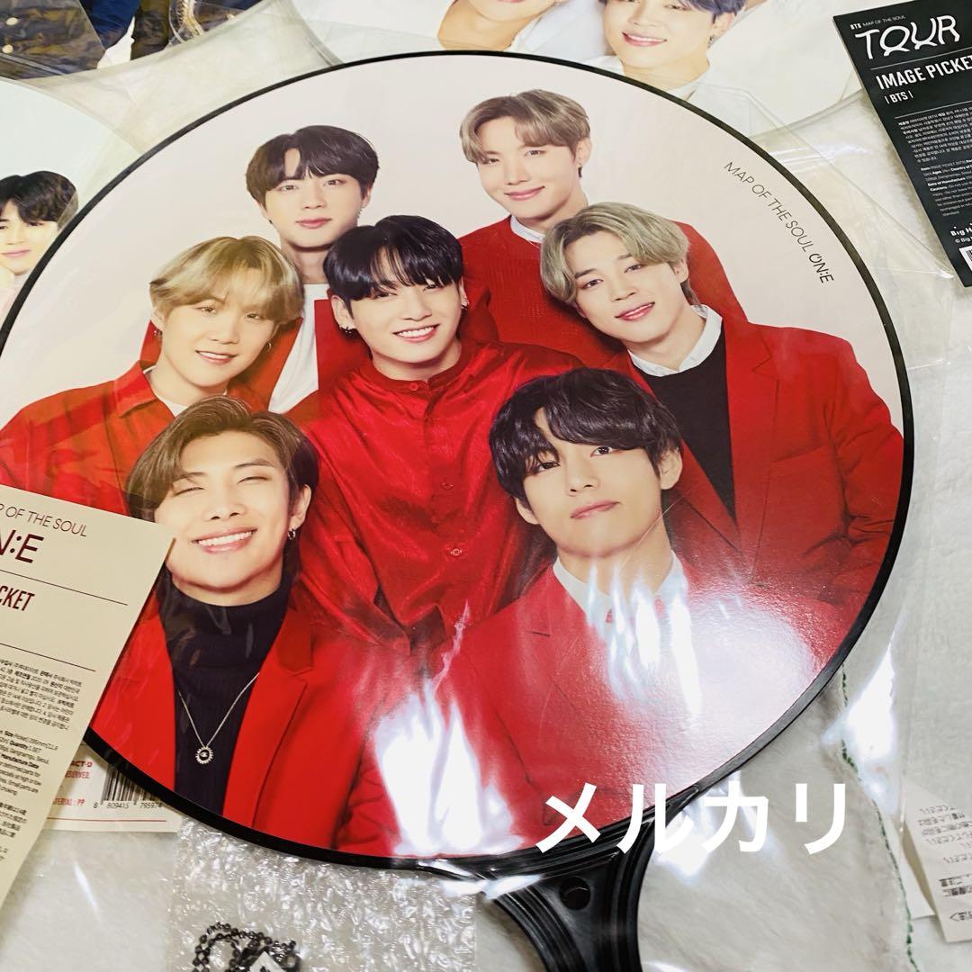 BTS うちわ メンバー集合 ソロ写真 BTS 集合 ユンギ ジョングク うちわ