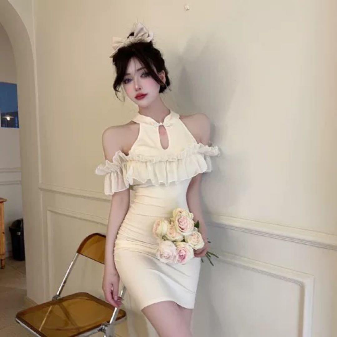 パーティー映えミニサイズドレスか✨お洒落でシンプルなデザイン