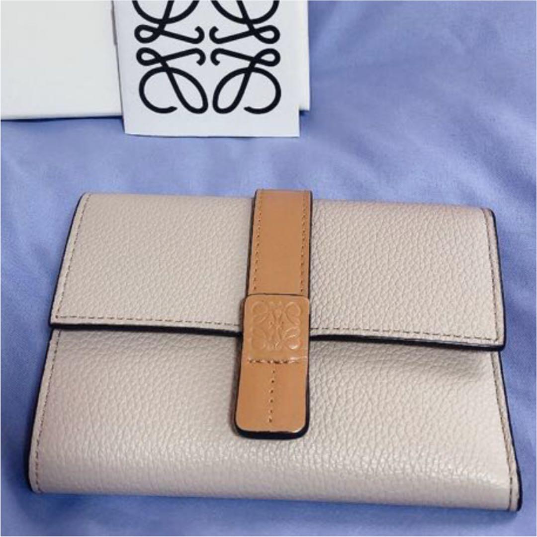 即納大特価】 折り財布 レディース-www.dawajen.bh 即納大特価】 折り財布 レディース-www.dawajen.bh