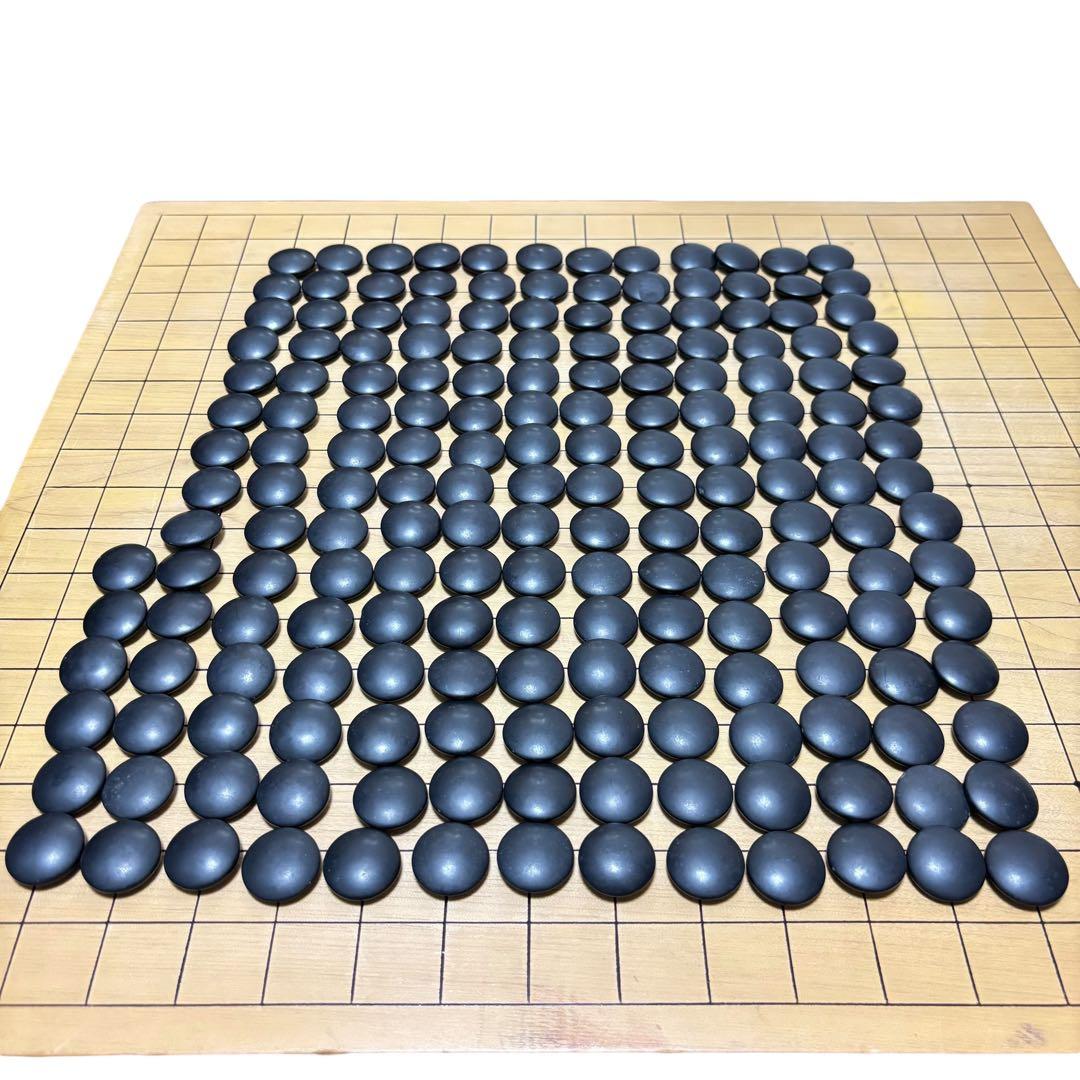 蛤碁石&那智黒/ガラス碁石セット 脚付き碁盤+碁笥4個 天地柾 一式まとめ売り 蛤碁石&那智黒/ガラス碁石セット 脚付き碁盤+碁笥4個 天地柾 一式まとめ売り