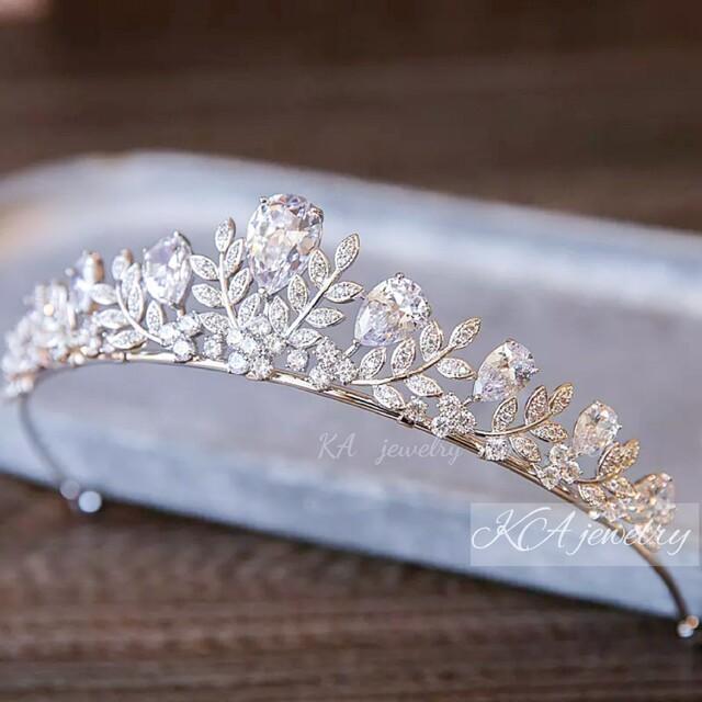 ❀イヤリングティアラネックレスセット低めジルコニア結婚式ブライダル ウェディング ❀イヤリングティアラネックレスセット低めジルコニア結婚式ブライダル ウェディング