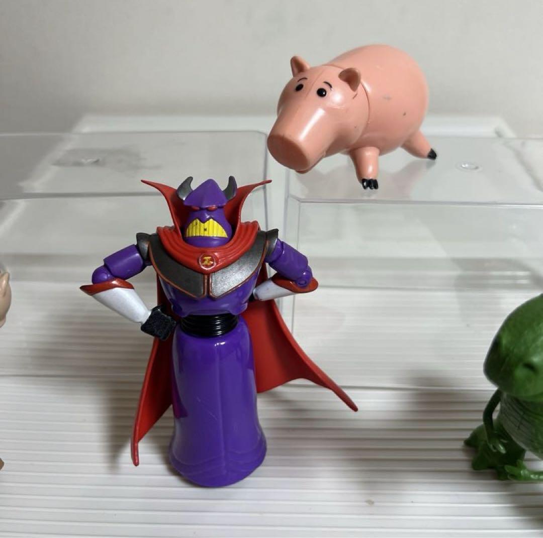 新発売の トイストーリーフィギュアセット（ハム、ブルズアイ、ザーグ その他