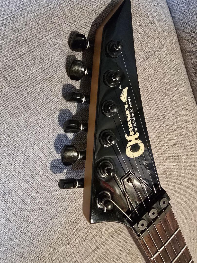 ハードケース付き Charvel by jackson model2