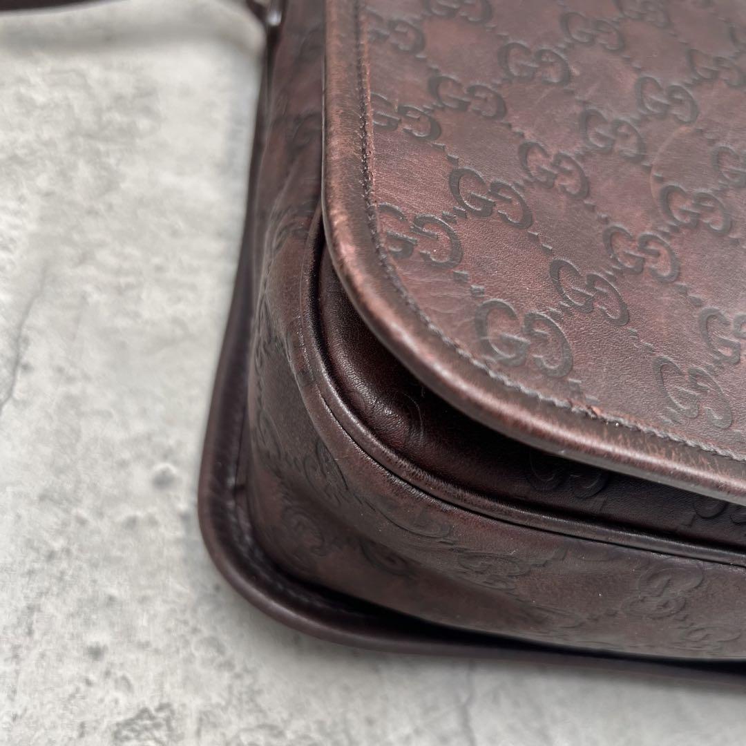 美品✨GUCCI グッチ メッセンジャーバッグ シマレザー GG A4可