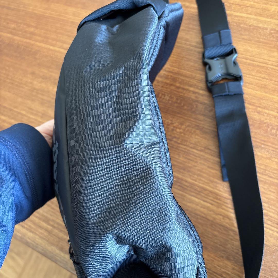 パタゴニア　ブラックホール　ウエスト　パック　5 L くろ