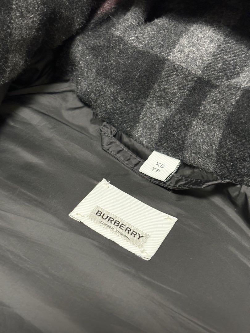 BURBERRY ブラックダウンジャケット メンズXS