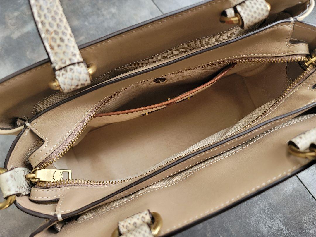 COACH】 テートオールキャリーバッグ✨