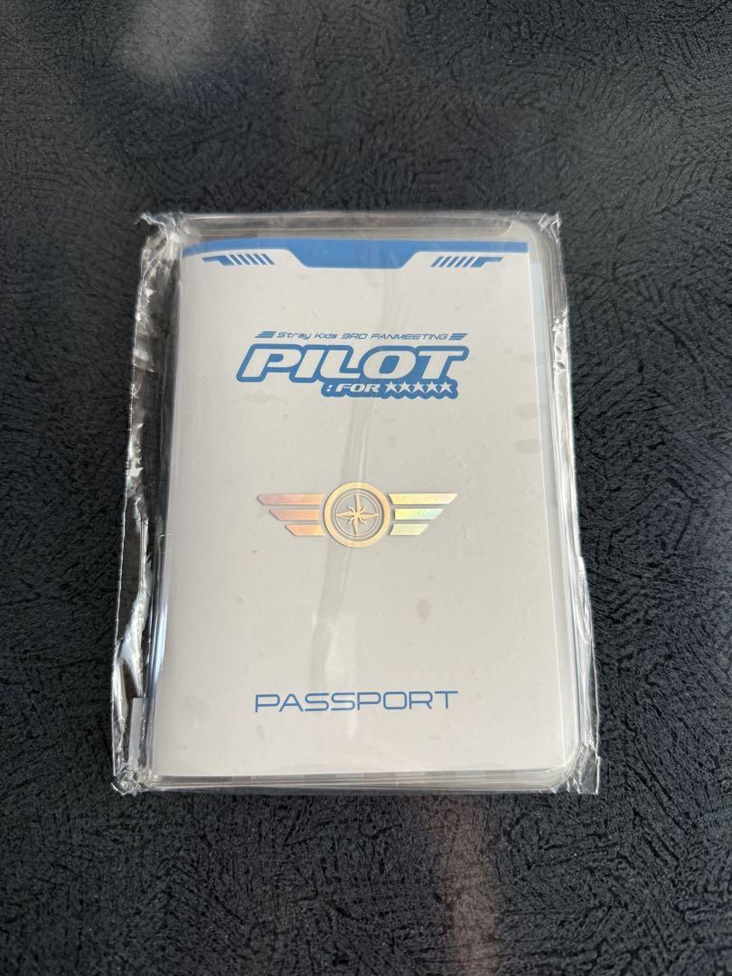 straykids pilot ペンミ ヒョンジン パスポート 新品未開封