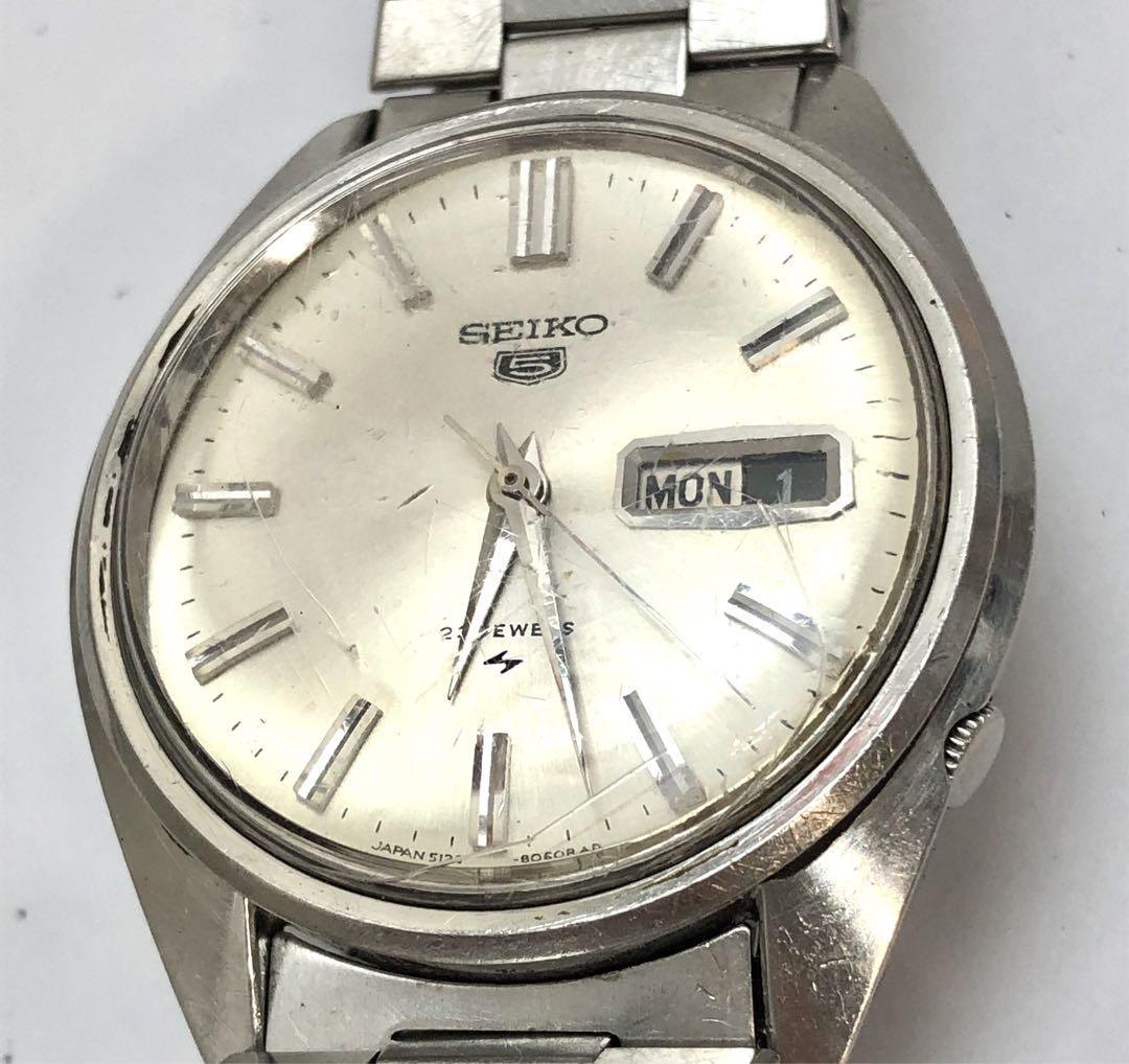 SEIKO ファイブ　5126-8060 　自動巻き　時計　18675017