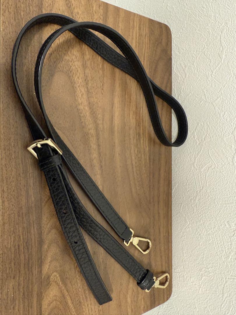 FURLA ブラックレザーバッグ