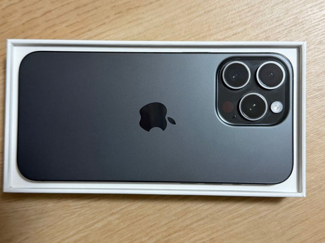 iPhone 15 Pro Max 256GB SIMフリー　不具合あり iPhone 15 Pro Max 256GB SIMフリー 不具合あり