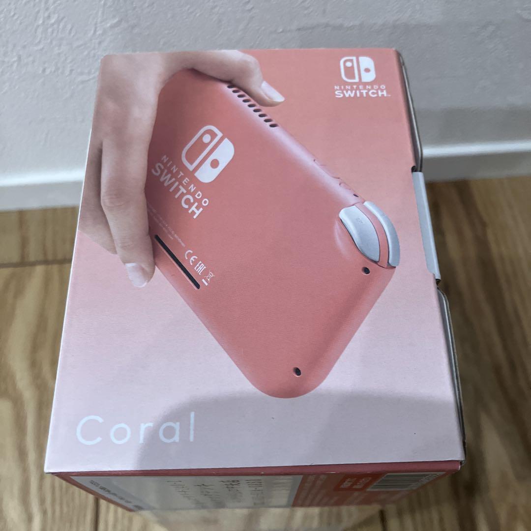 新品未使用品　Nintendo Switch Lite ピンク 本体