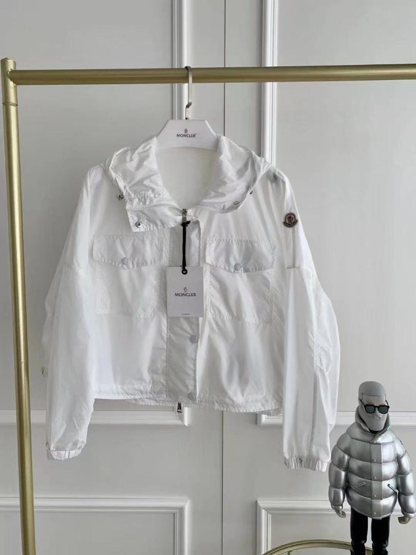 超人氣MONCLERのの薄手のコート モンクレールの日焼け止めコートp