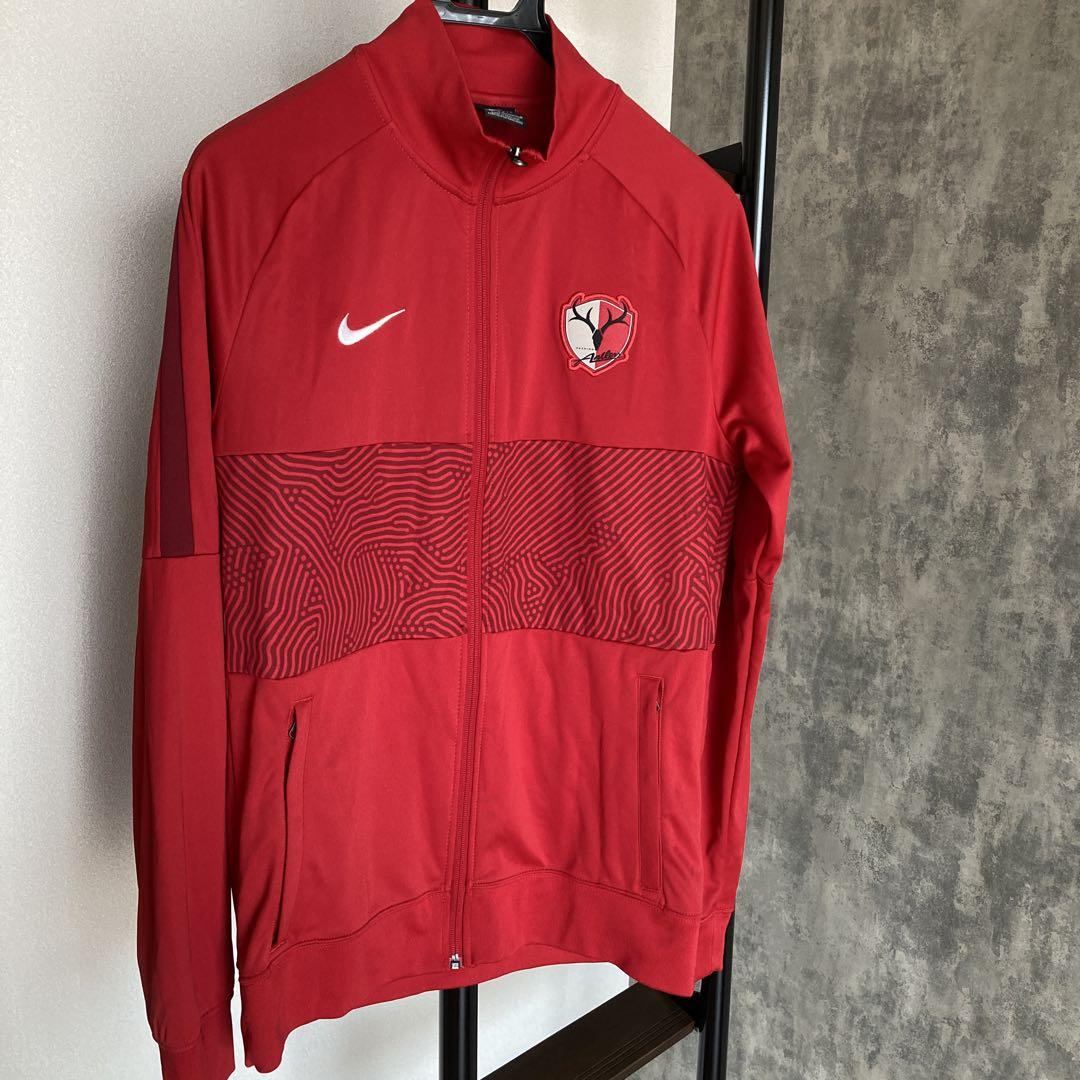 美品　鹿島アントラーズ　アンセムジャケット　nike