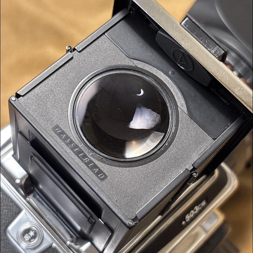 Hasselblad 503CW + CFE 80mm F2.8 中判カメラ