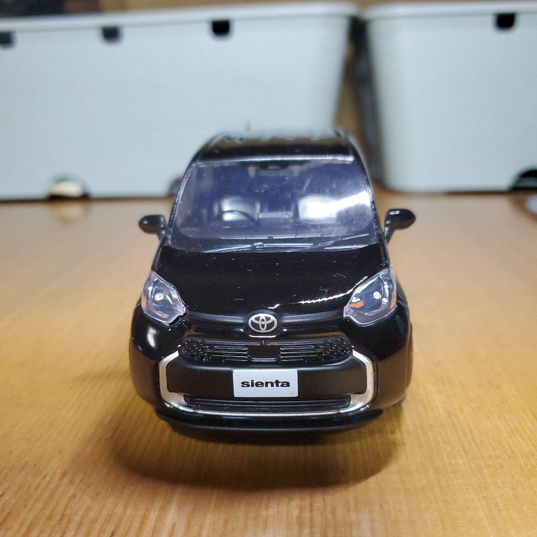 トヨタ sienta ミニカー 黒 - ミニカー販売 中