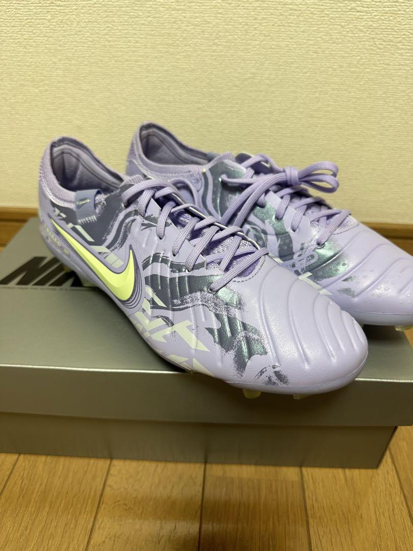 サッカー　スパイク　ナイキ　ティエンポレジェンド10 FG 26.5cm