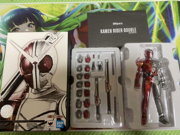 S.H.Figuarts 真骨彫製法 仮面ライダーW ヒートメタル