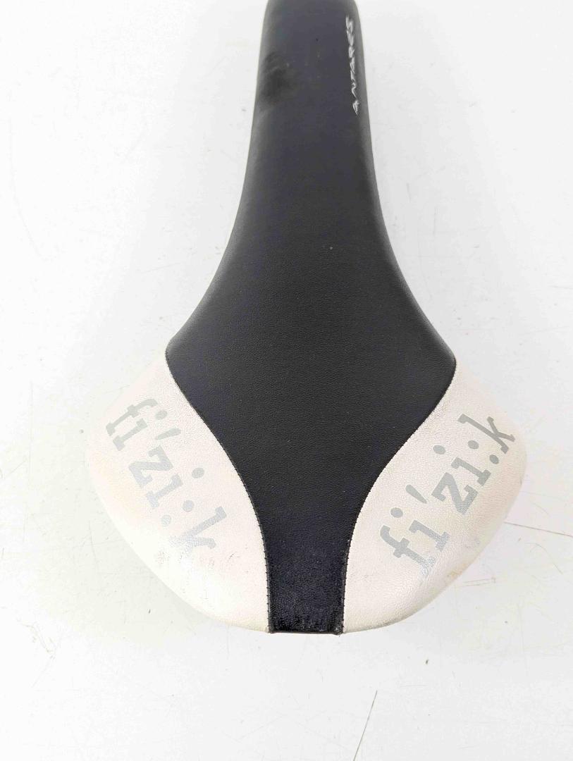 Fizik Antares カーボンレール サドル D52OS