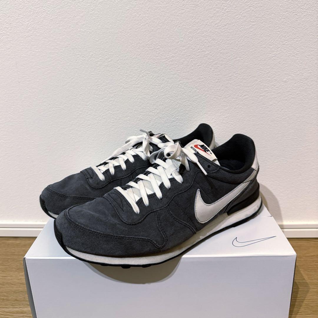 NIKE ナイキ インターナショナリスト スニーカー スエード靴