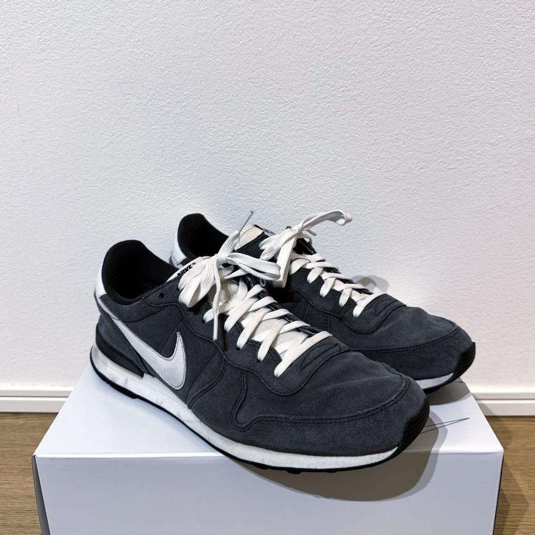 NIKE ナイキ インターナショナリスト スニーカー スエード