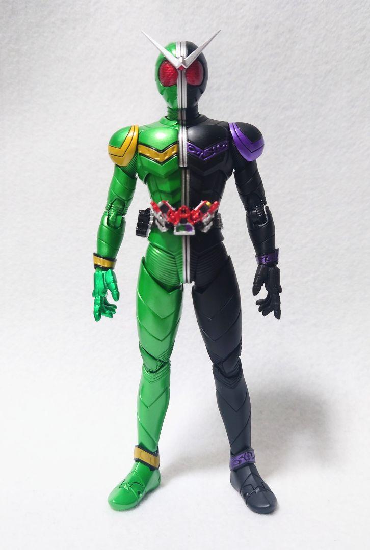 S.H.フィギュアーツ 真骨彫製法 仮面ライダーＷ サイクロンジョーカー