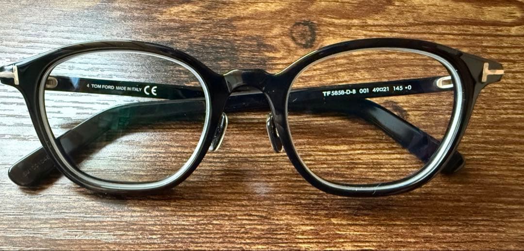 TOM FORD TF 5858-D-B 001 ブラックメガネ TOM FORD TF 5858-D-B 001 ブラックメガネ