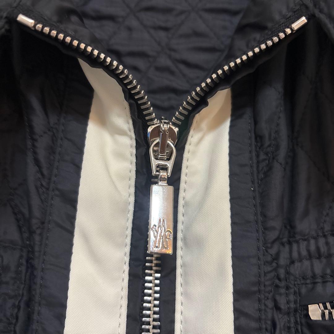 モンクレール 秋ライダース風ジャケット