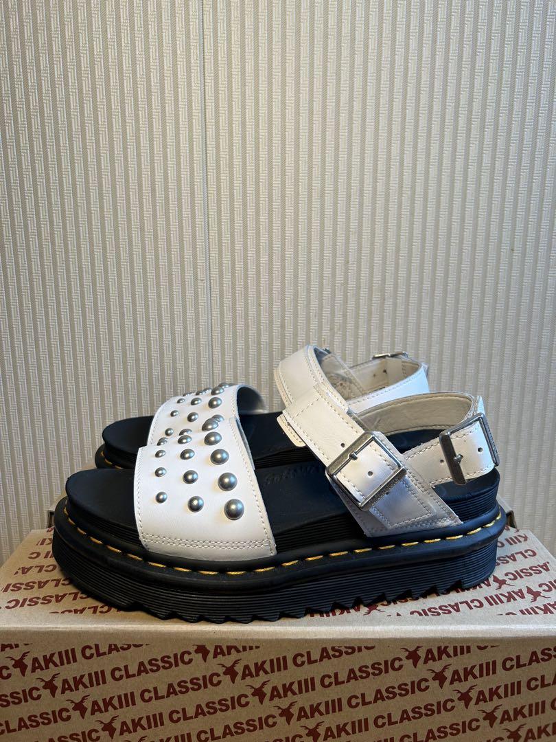✨ Dr.Martens ドクターマーチン ZEBRILUS VOSS STUD