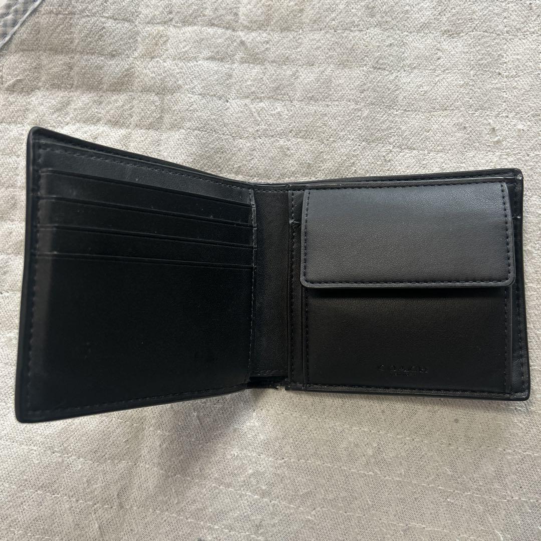 COACH 二つ折り財布 小銭入れあり