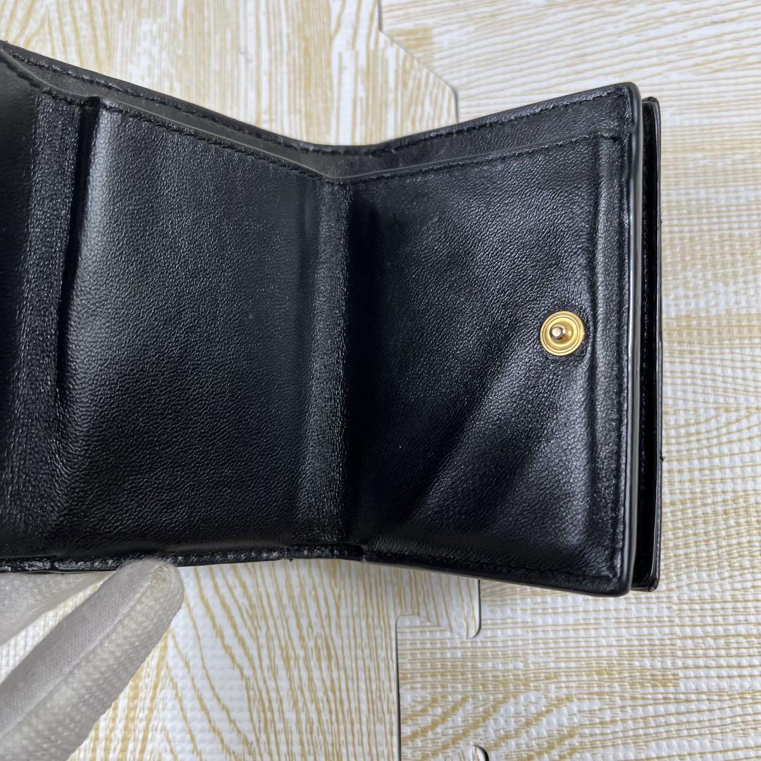 美品・付属品完備✨ サンローラン 3つ折り財布 ブラック 黒 カサンドラ YSL