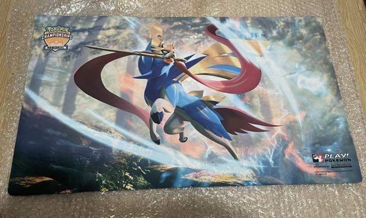【国内未発売】ポケモンカードゲーム ザシアン プレイマット 海外正規品