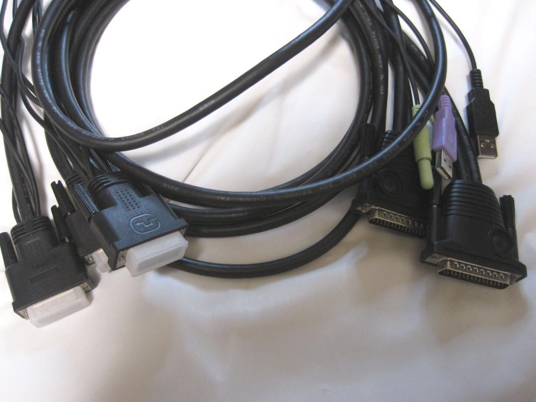 エレコム pc切替機 USB DVI スピーカー 4台 KVM-DVHDU4