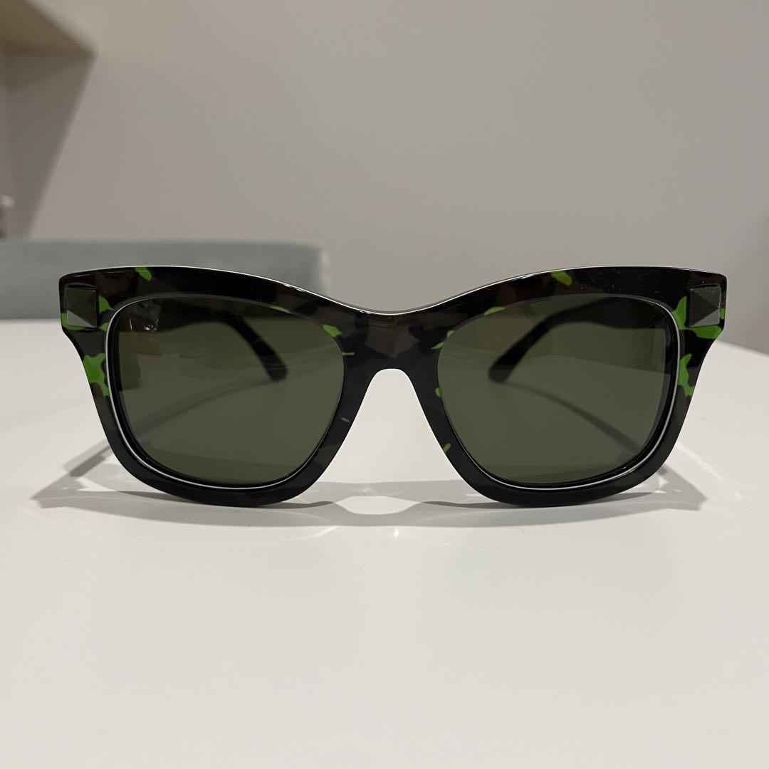 ヴァレンティノ　サングラス　VALENTINO